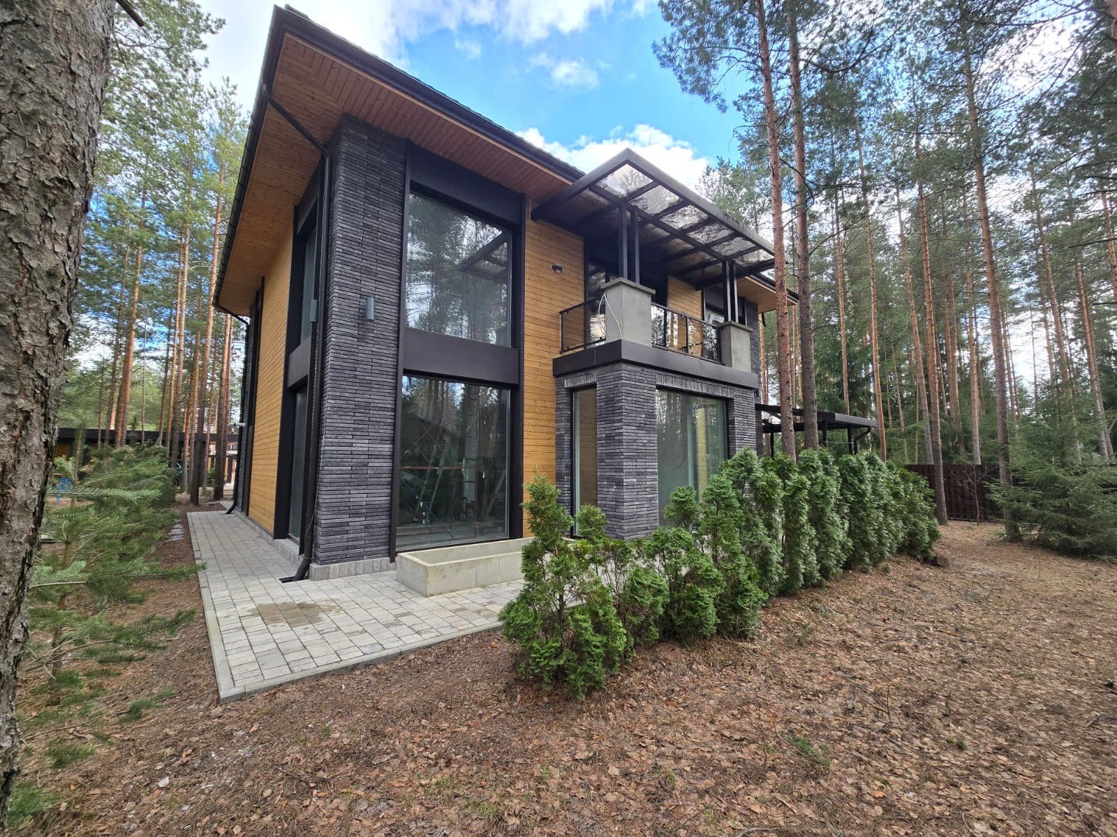 Lumiere glazing installation
